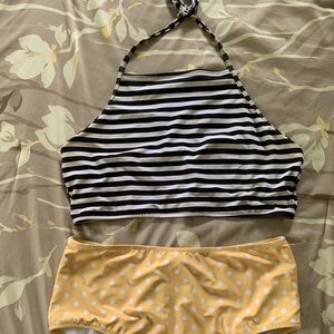 Cupshe swimsuit. Size Large